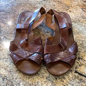 Coaster Sandals